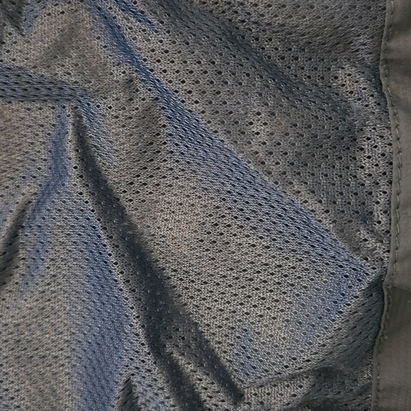 33,000 ft package-able Windbreaker, Size L Blue - Picture 6 of 10